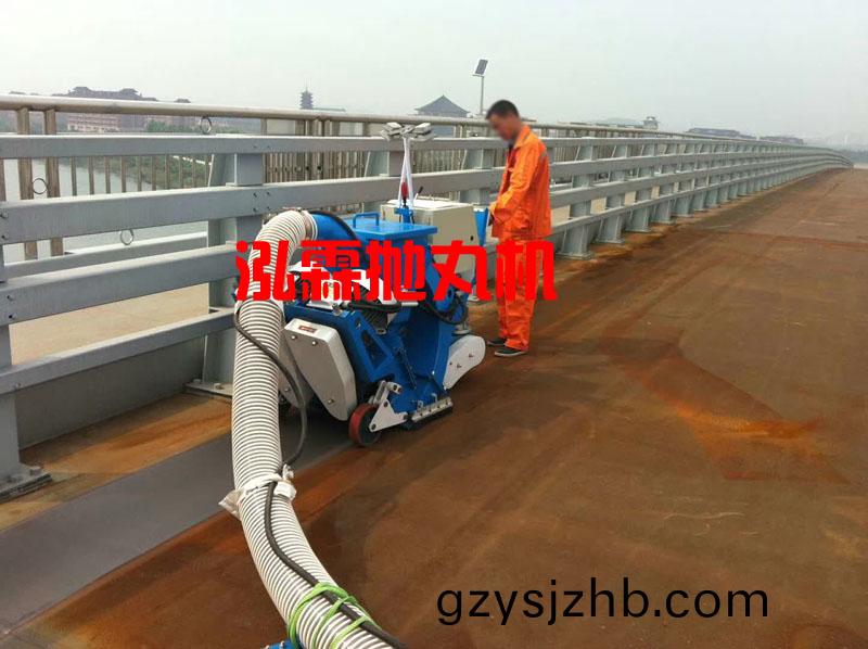 迻動式(shi)鋼(gang)闆抛丸(wan)機(ji)