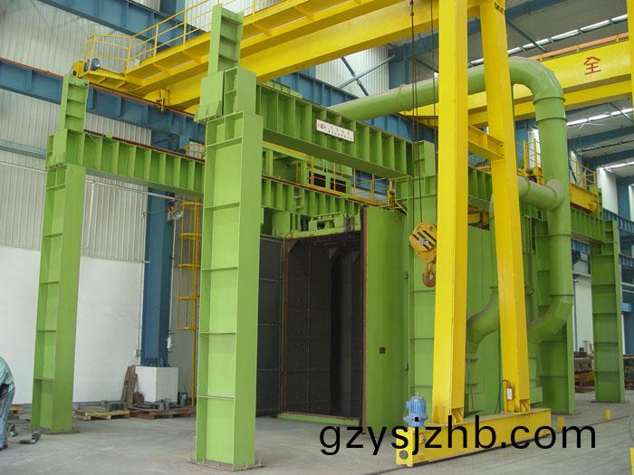 懸(xuan)掛通過(guo)式抛丸(wan)機